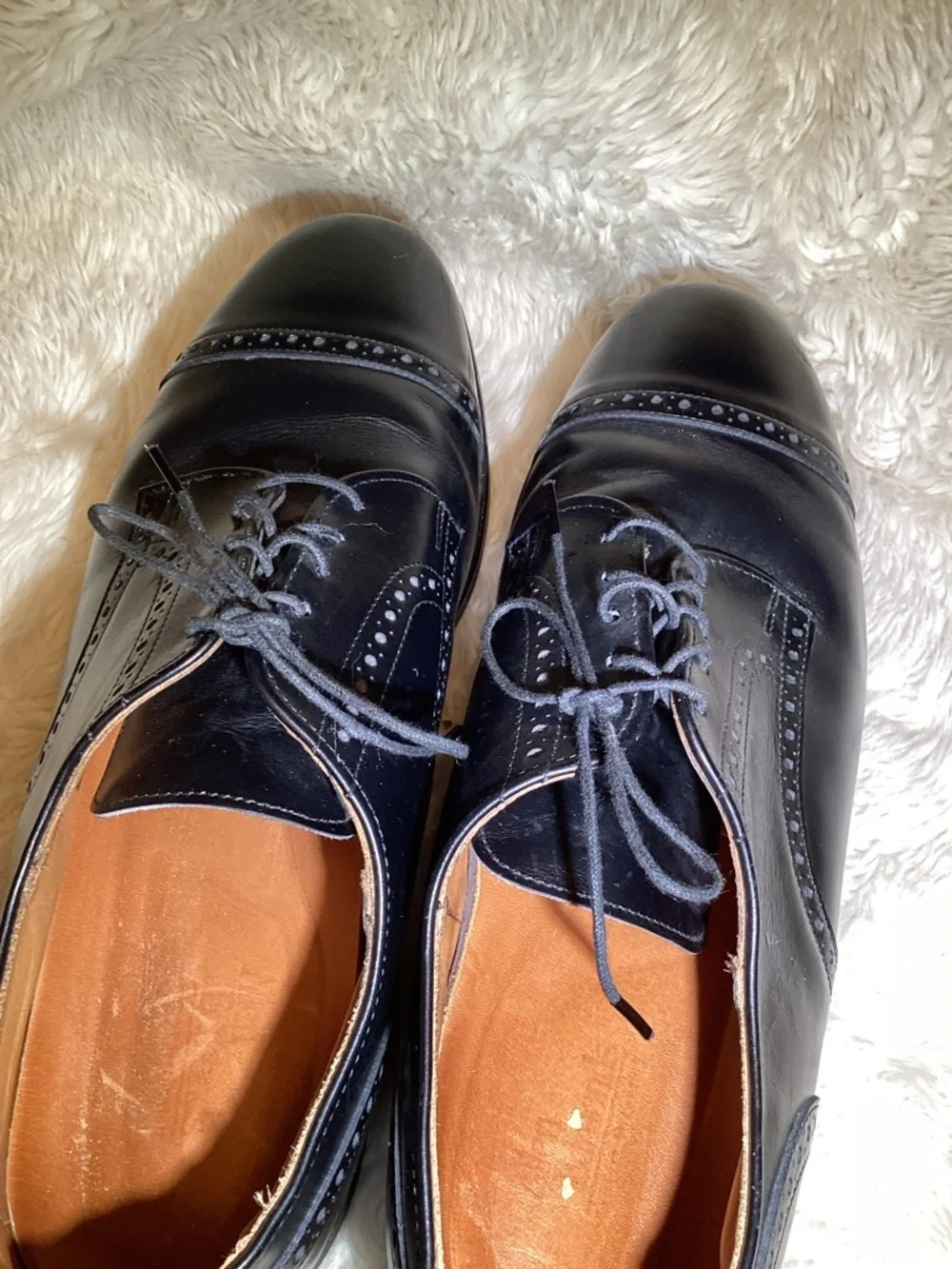 Allen almonds black leather wingtip derby blucher shoes size 10